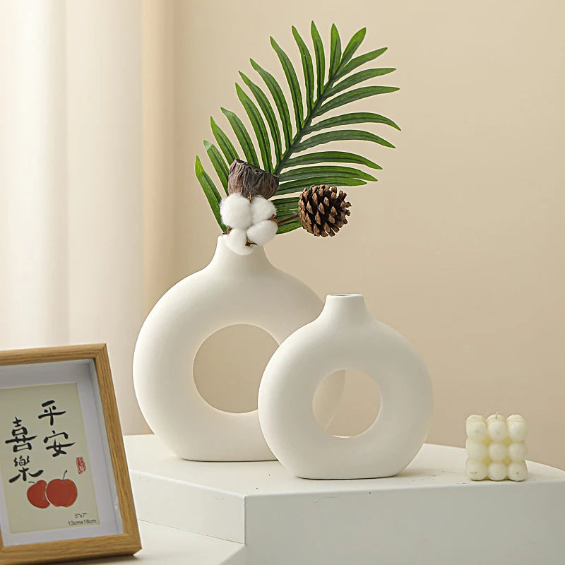 Imitation Ceramic Pure White Vase Decorative Vasen Single Branch Flower Arranging Ornament Donut Design Flowerpot Table Decor